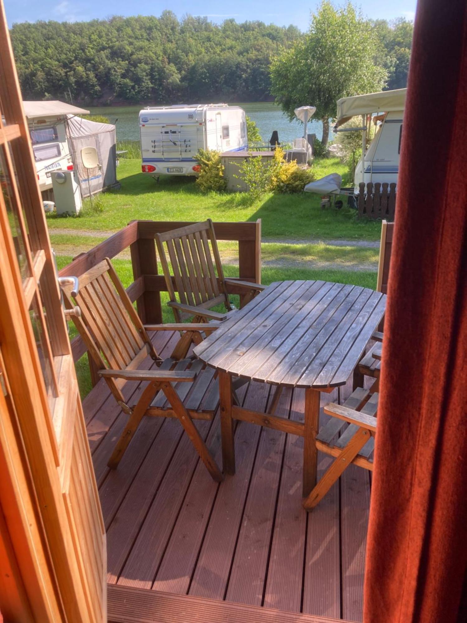 Campingfass Mit Panoramaterrasse Campsite *